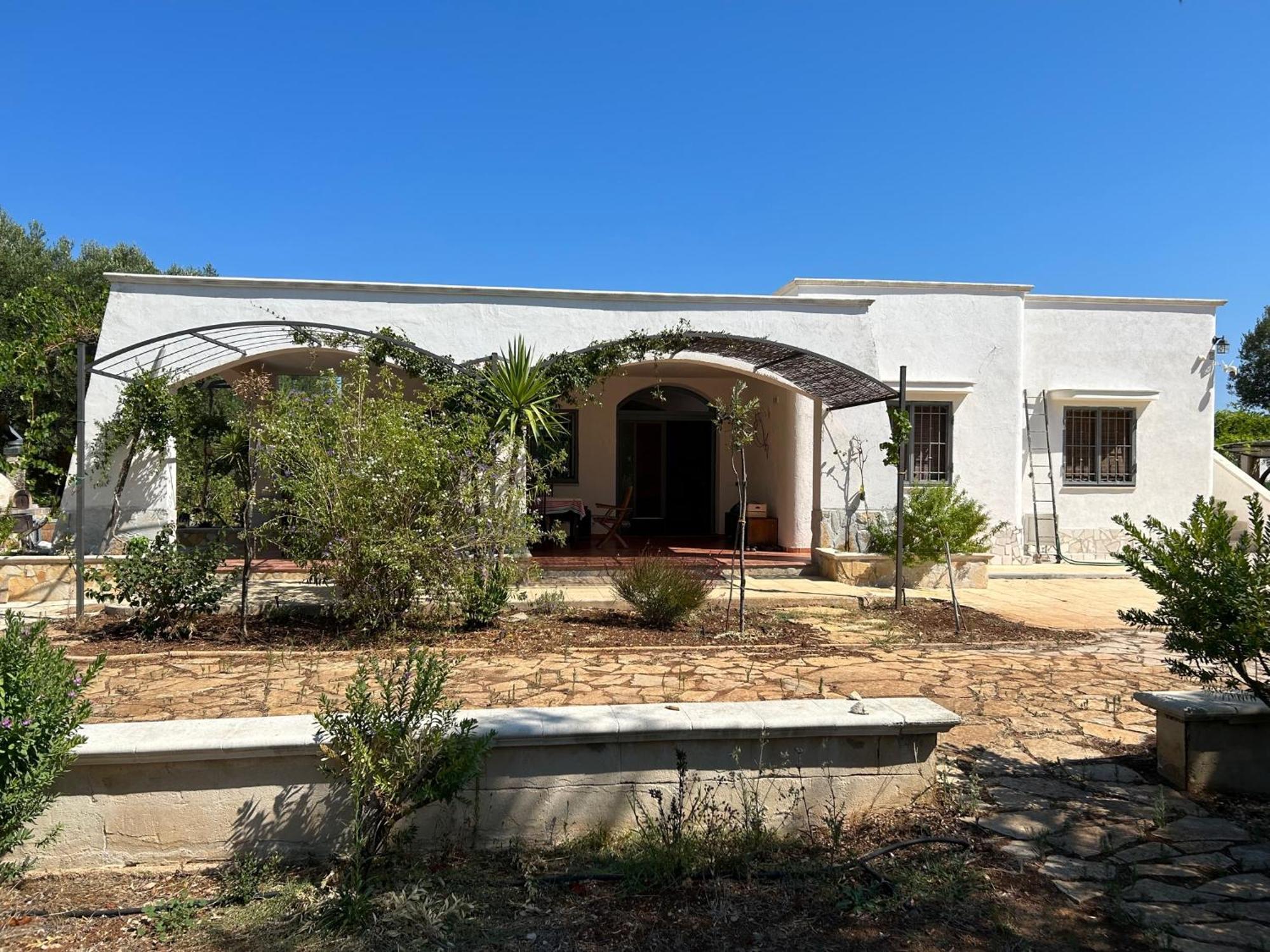 Vila Sol Invictus Est Serranova Exteriér fotografie